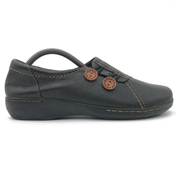 Clarks Collection Button Slip-On Flats Loafers - Picture 3 of 8